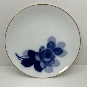Vintage Okura Art Blue Rose Luncheon Plate Fine Japanese Porcelain China 9" 1968